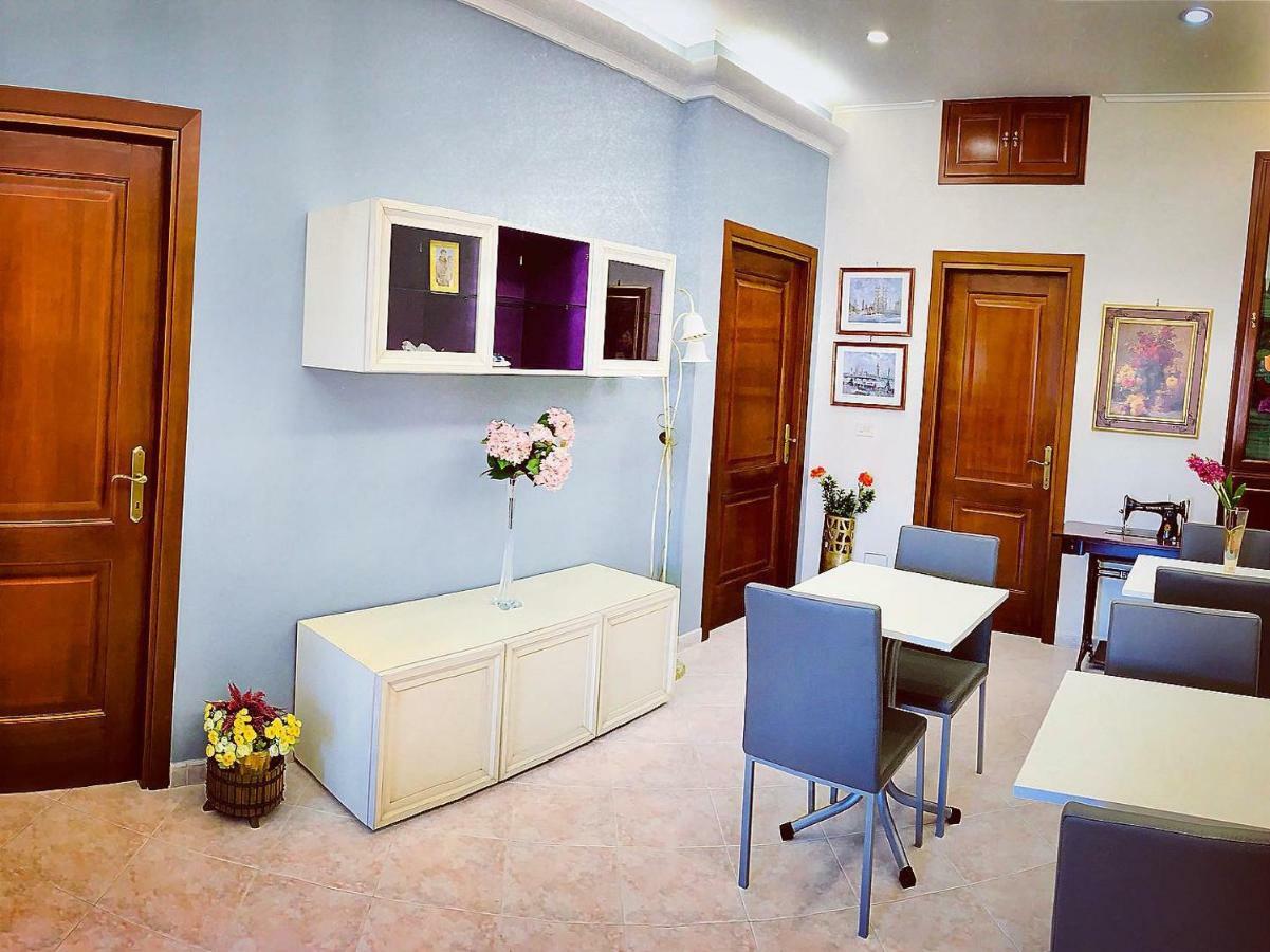 Mary Louise B&B Rzym Zewnętrze zdjęcie